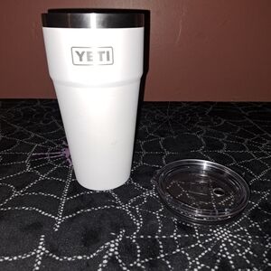 YETI White Travel Mug with Clear Lid
